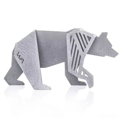 OEM pièces métalliques personnalisées en tôle personnalisées coupe laser pliage en laiton Origami sculpture de taureau Art métallique moderne