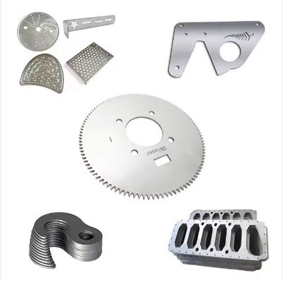 Taille maximale de la feuille 3000 mm X 1500 mm, précision de coupe laser tolérance ±0,05 mm à ±0,2 mm, idéal pour les métaux, l'acrylique, le bois et les plastiques