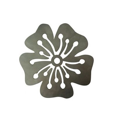 OEM Parties de découpe laser en acier inoxydable en aluminium en acier au carbone pour la décoration de jardin