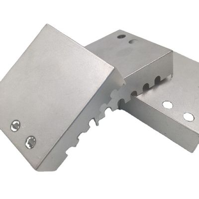 OEM Services de découpe laser sur mesure de haute qualité pour les pièces de pliage en tôle d'aluminium