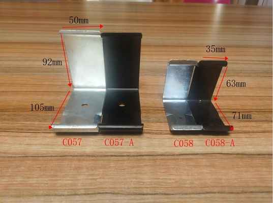 En stock, gros clips galvanisés/enduits en noir C057 recyclables 65Mn en acier au carbone