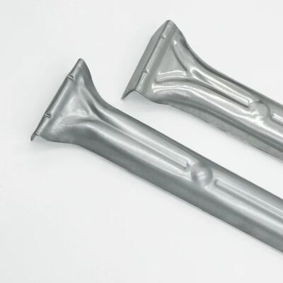 Supports de tringle de penderie en métal suspendus de 20 et 24 pouces pour une organisation améliorée